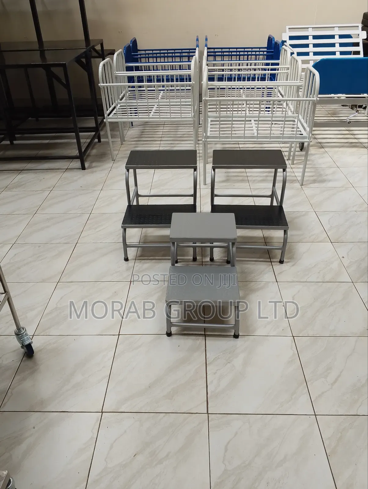 Stepping Stool (Customized Height)