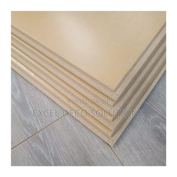 Water-Resistant Laminate Wood Flooring – Perfect for Modern Interiors
