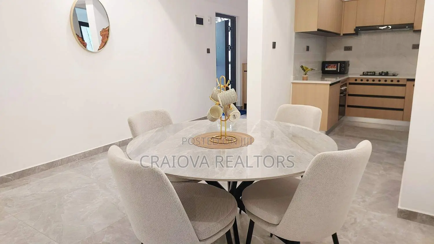 3bdrm Apartment in Valley Arcade for sale