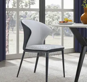 Home Chair; High-Quality Modern Leather Upholstered Chair for Dining