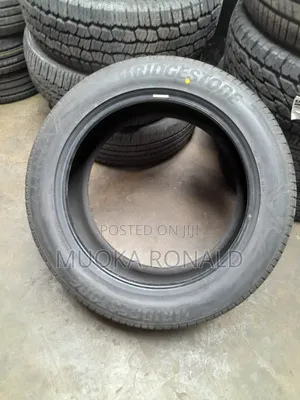 275/50r21 Bridgestone Tyre