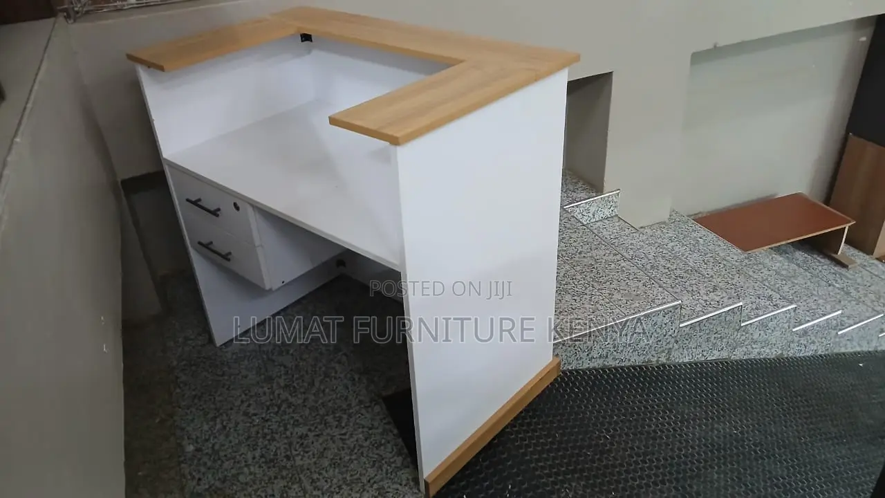 1.6m Office Reception White Desk