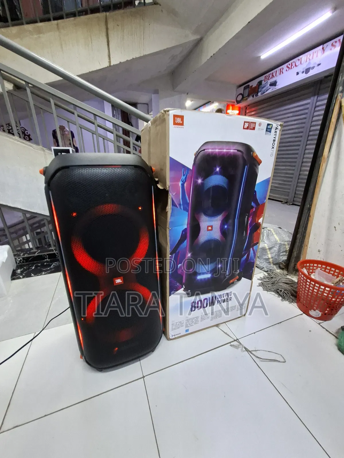 JBL Party Box 710