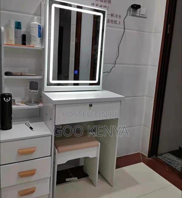Home Dressing Table; Wooden Vanity Dressing Table With Sliding Mirror - thumbnail 2