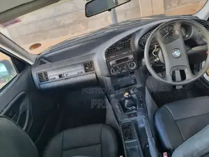BMW 316i 1992 Gray