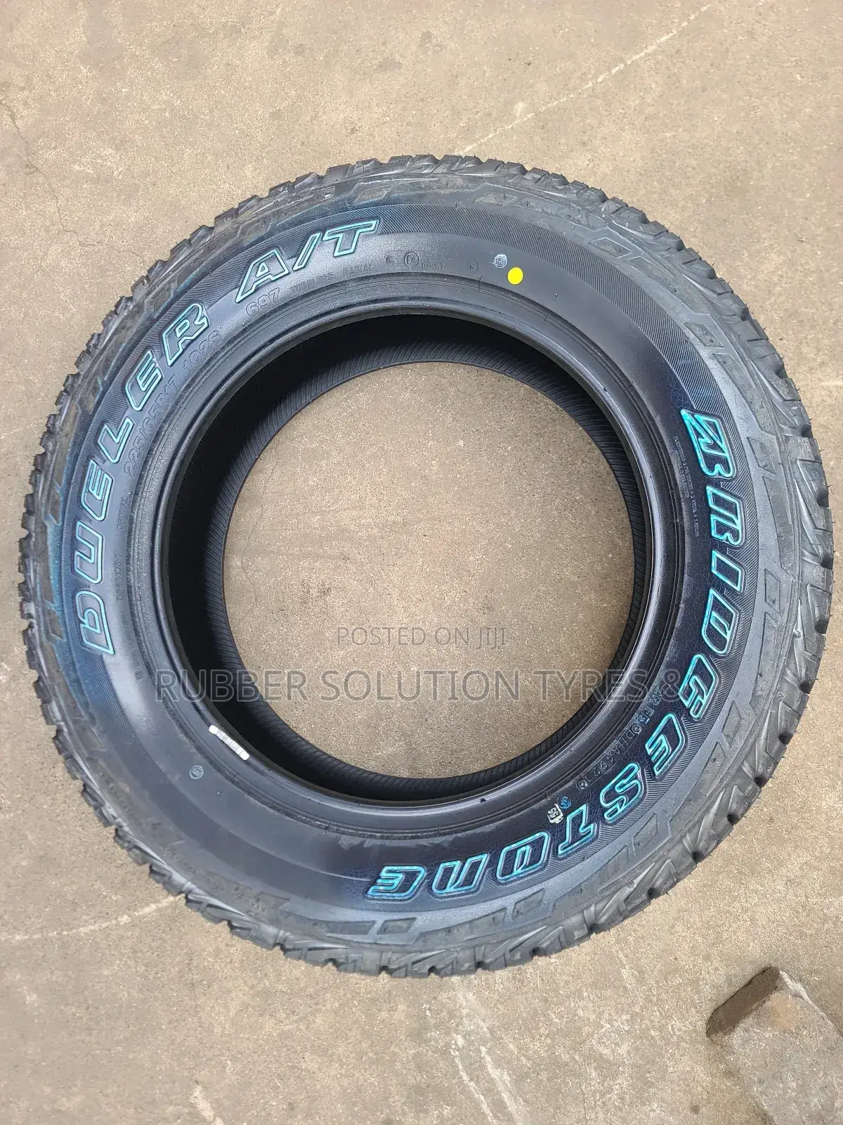 225/65 R17 Bridgestone Tyres 102 S Dueler a/T697
