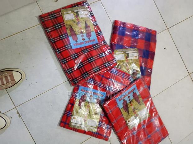 Maasai Shuka - thumbnail 3