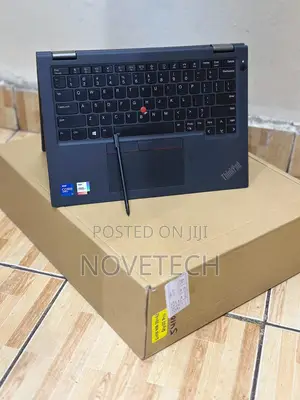 Laptop Lenovo Thinkpad X13 Yoga 32GB Intel Core I7 SSD 512GB