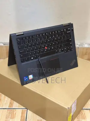 Laptop Lenovo Thinkpad X13 Yoga 32GB Intel Core I7 SSD 512GB