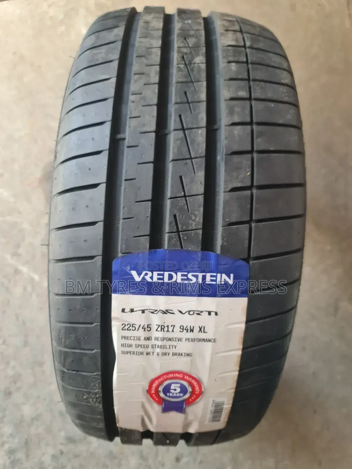 225 /45 R17 Vredestein Tyres (India)
