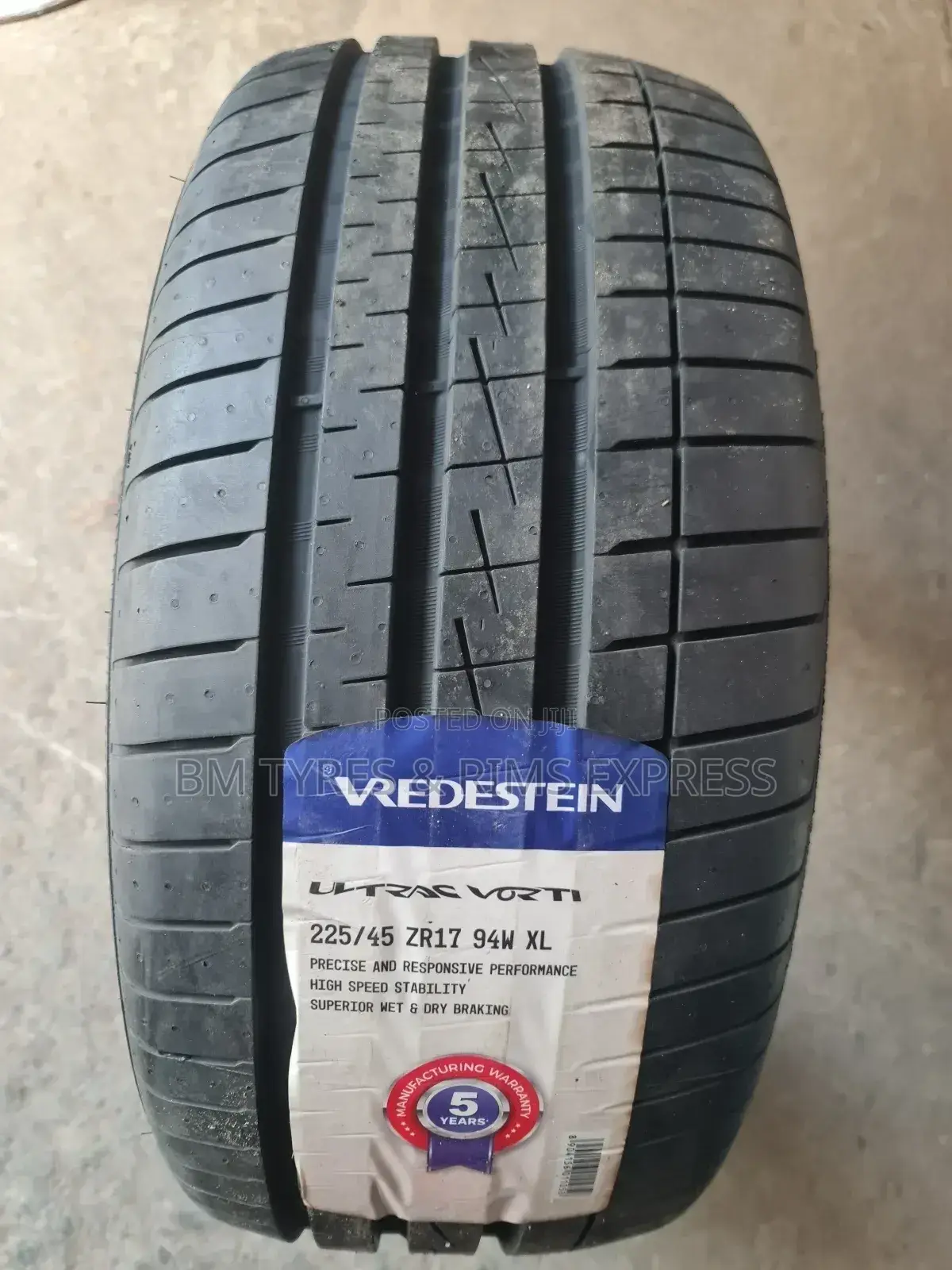 225 /45 R17 Vredestein Tyres (India)