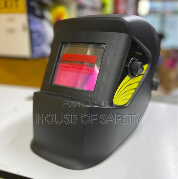 Black Frame Auto Darkening Safety Helmets - thumbnail 3