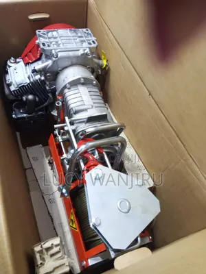 Concrete Hoist Machine/ Honda Concrete Hoist