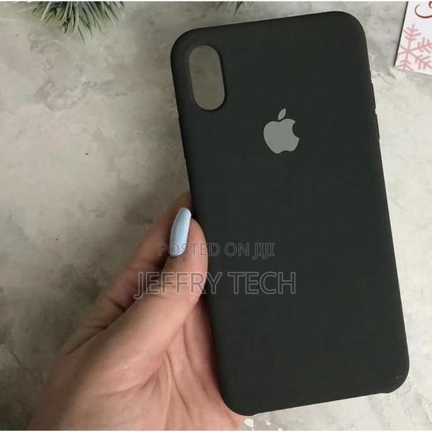 Weqart Apple iPhone X/Xs Original Silicone Case - main view