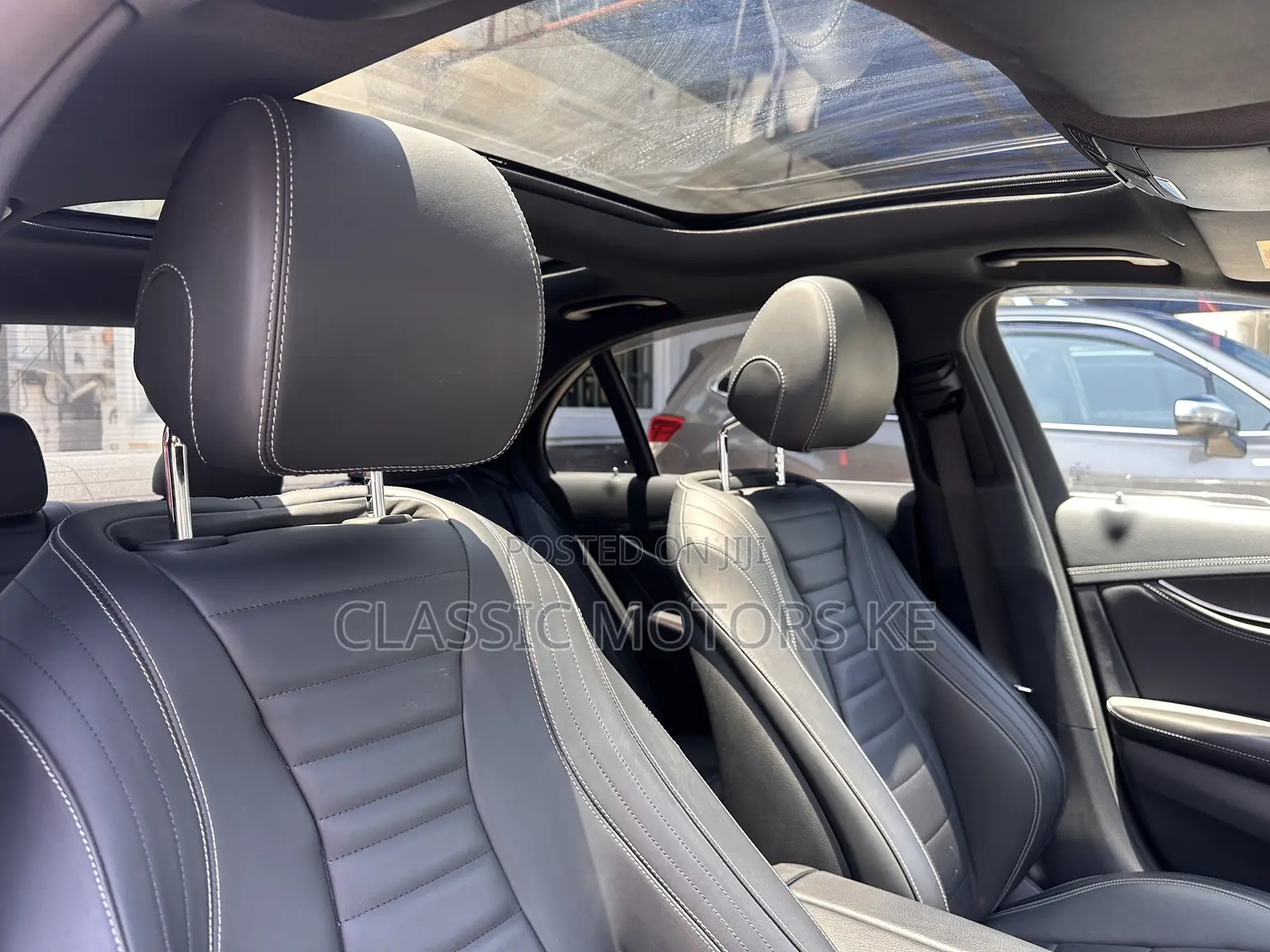 Mercedes-Benz E400 2019 Black