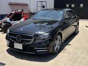 Mercedes-Benz E400 2019 Black