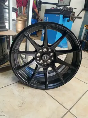 18 Inch Rims 9j Black – Stylish Alloy Wheels for Cars Suvs