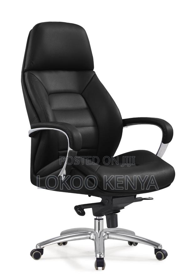 Office Chair; Ergonomic Swivel High Back Executive Manager's Seat - thumbnail 4