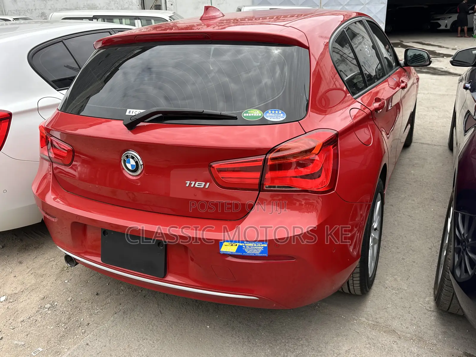 BMW 118i 2018 Red