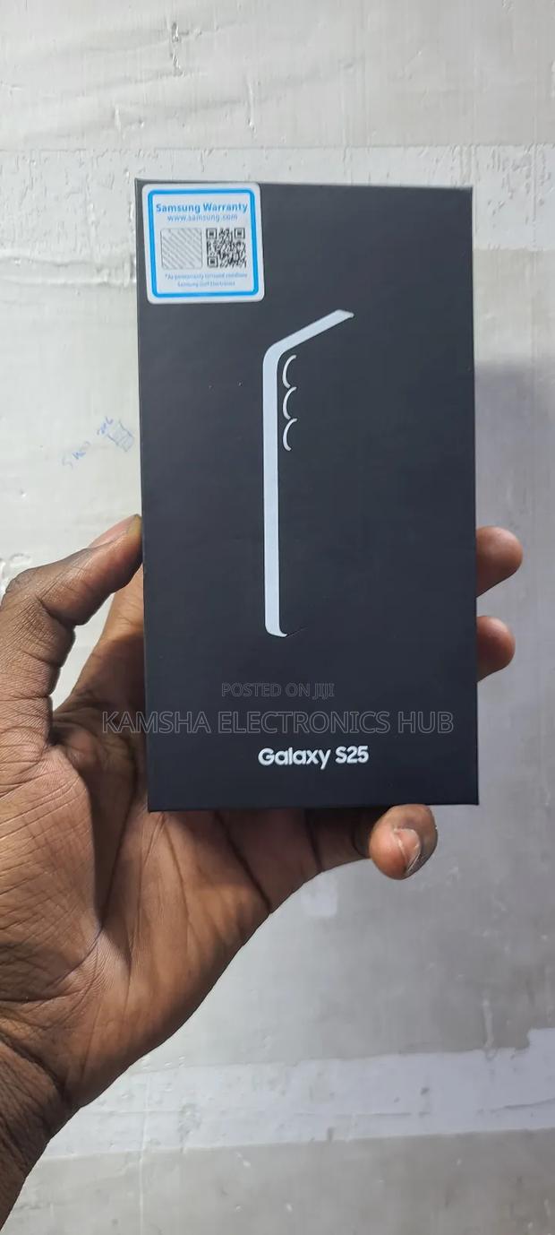 New Samsung Galaxy S25 256 GB Silver