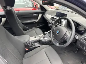 BMW 118i 2018 Blue