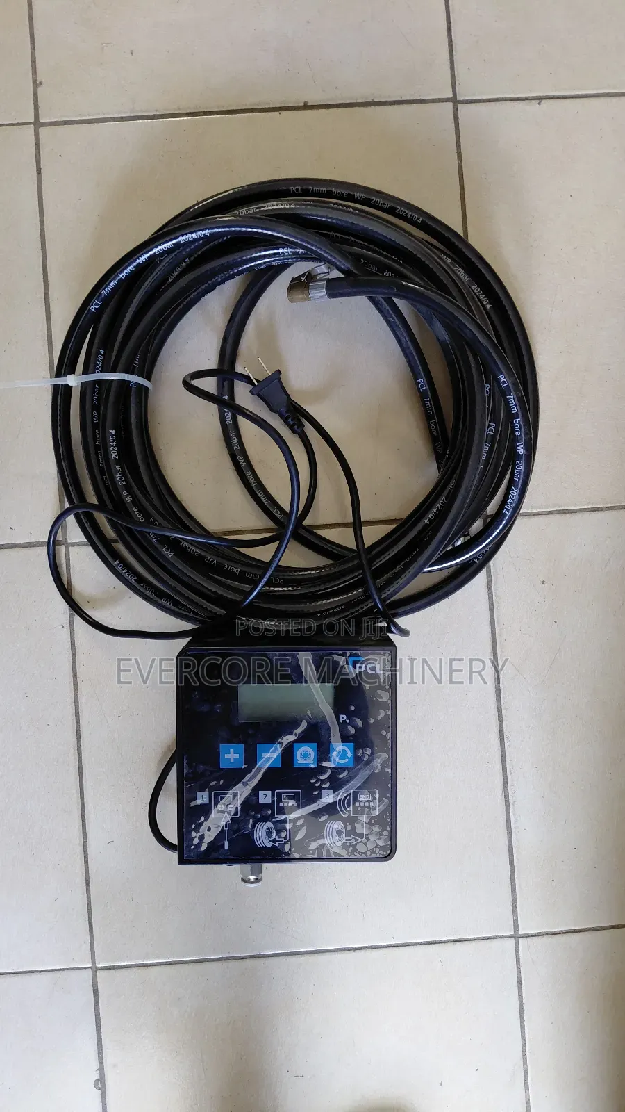 Electric Digital Air Inflator Machine With Aur Pipe.