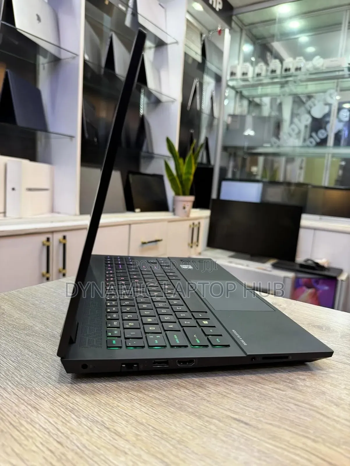 Laptop HP Omen 15 16GB Intel Core I7 SSD 512GB