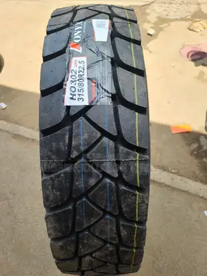 315/80 R22.5 Onyx Tyres H0302 20pr