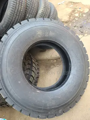 315/80 R22.5 Onyx Tyres H0302 20pr