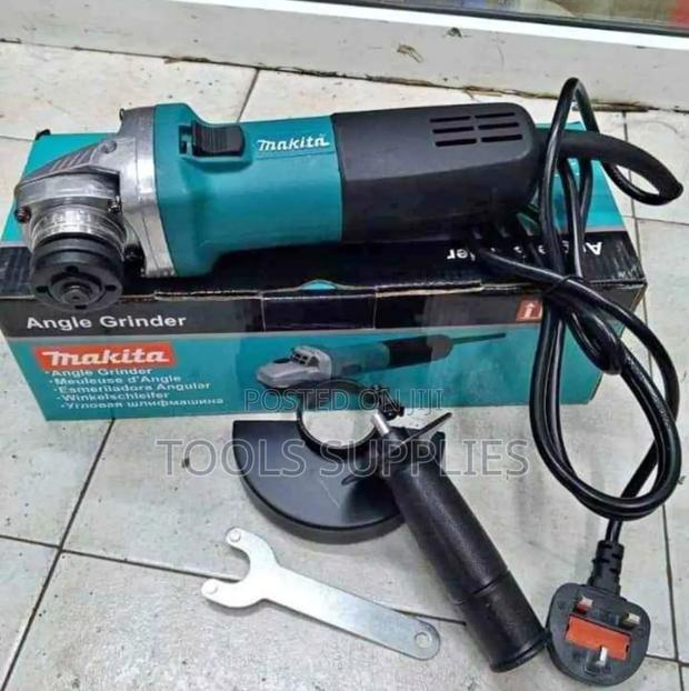 Makita Angle Grinder 4.5