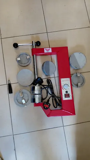 Commercial Medium Size Tyre Vulcanizer Modern Type With Tools.