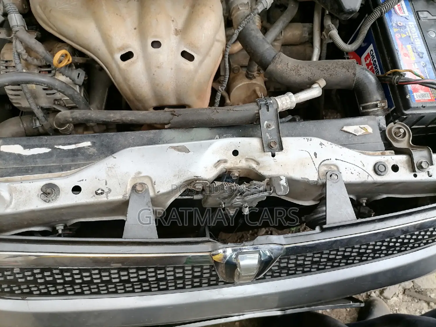 Toyota ISIS 2005 Silver