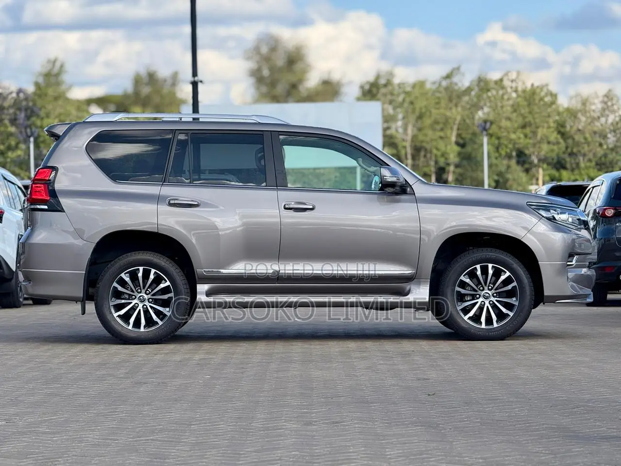 Toyota Land Cruiser Prado 2021 Brown