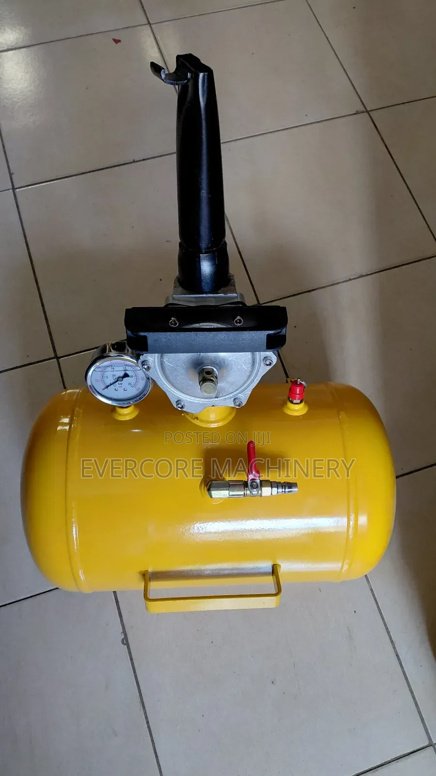 Heavy Duty Tyre Blaster Machine 0.5galons .