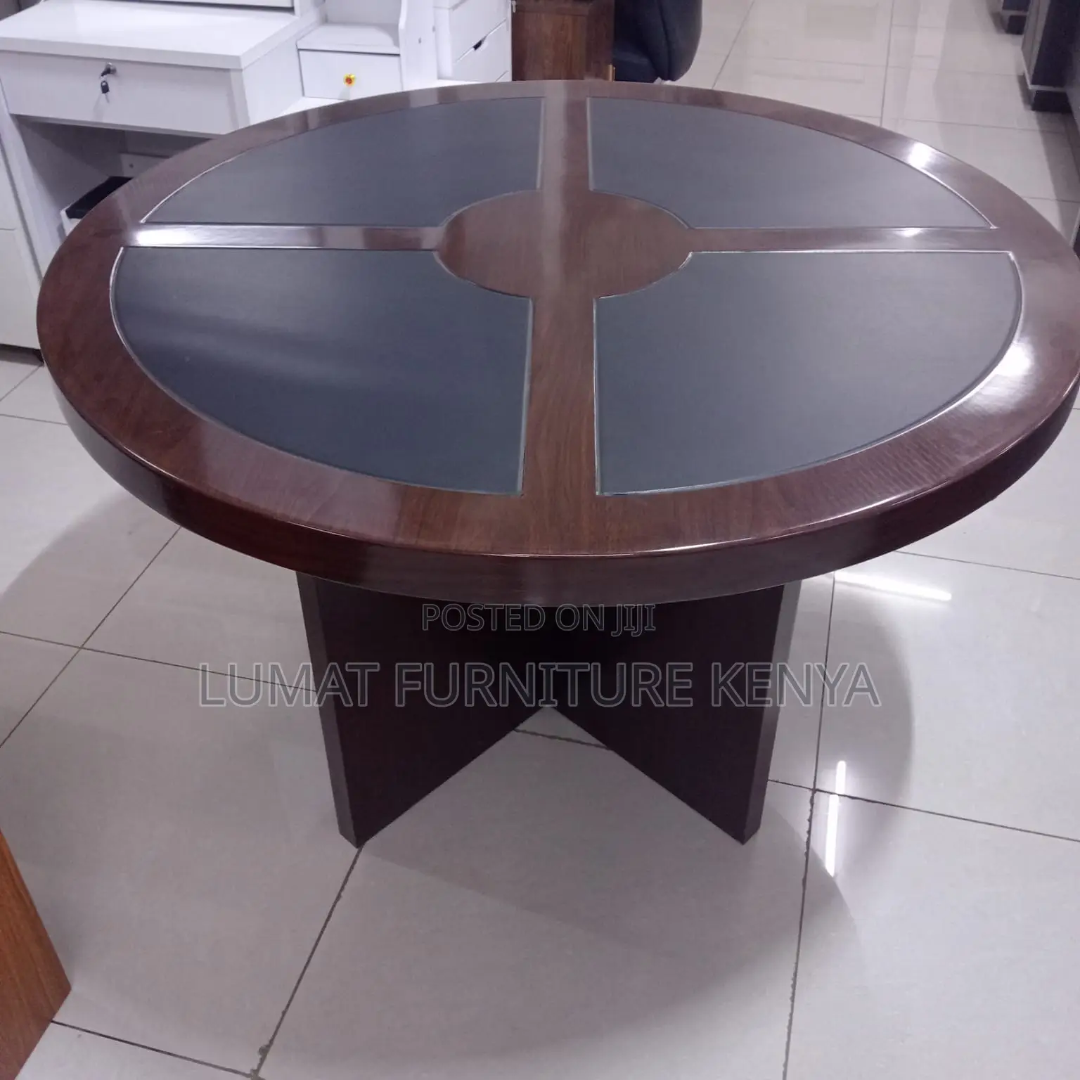 High-End Office Round Table