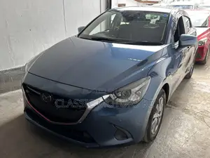Mazda Demio 2018 Blue