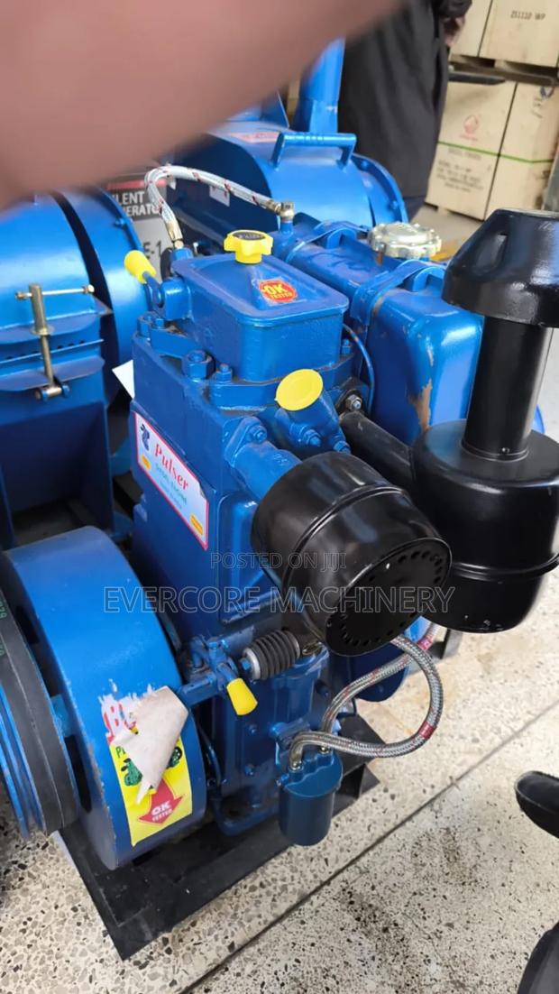 Heavy Duty 10hp Water-Cooled Diesel Powered Engine. - main view