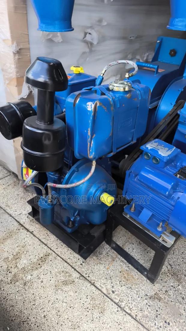 Heavy Duty 10hp Water-Cooled Diesel Powered Engine. - thumbnail 3