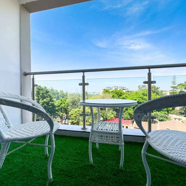 Comfortable 1 Bedroom Airbnb in South B - thumbnail 5