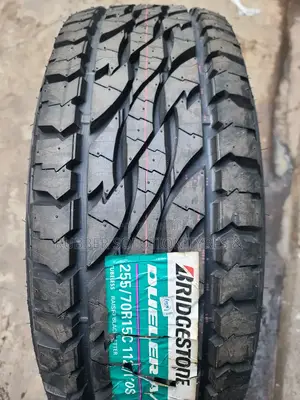 255/70r15 C Bridgestone Tyres Dueler a/T-697 All-Terrain
