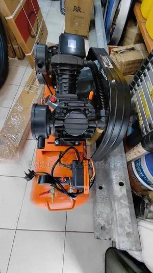 Btali 100litres Electric Air Compressor Machine.