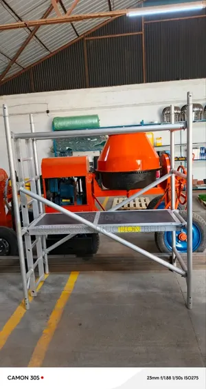 Aluminium Scaffolding Ladder 8.3 MTRS