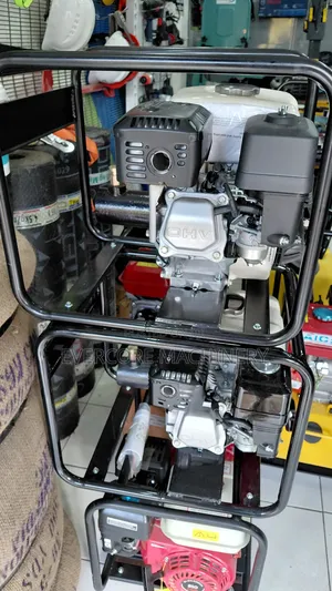 Concretention Vibrators Honda Brand With Shaft.