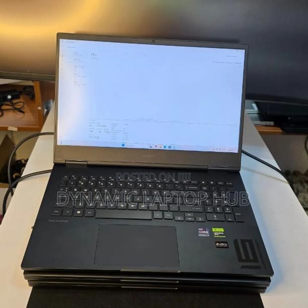 Laptop HP Omen 16 16GB Intel Core I7 SSD 512GB - thumbnail 3