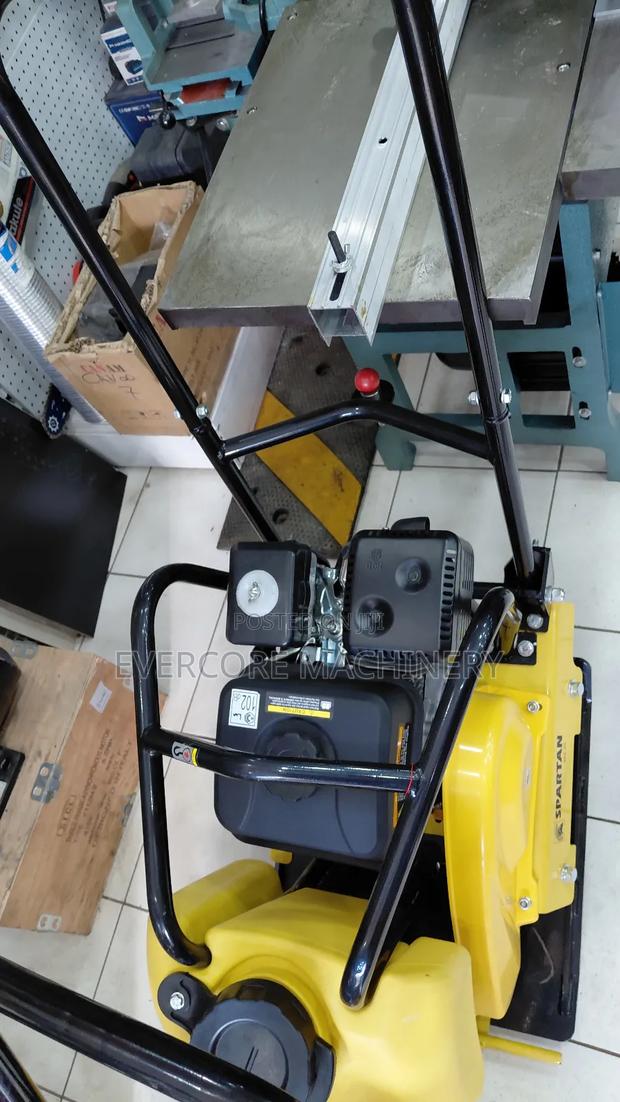 Spartan Heavy Duty Plate Compactor Machine. - main view