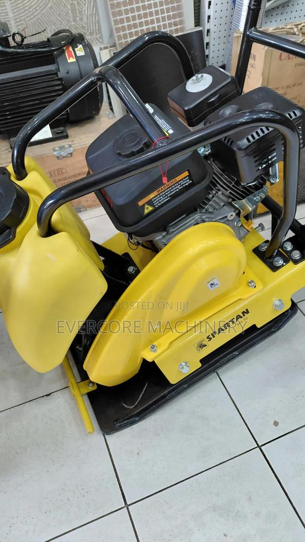 Spartan Heavy Duty Plate Compactor Machine. - thumbnail 2
