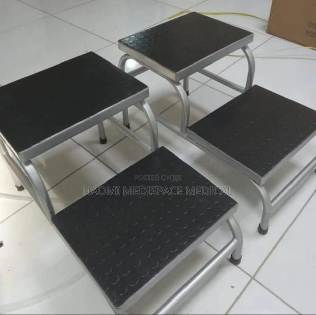 Stepping Stool/Hospital Stepping Stool - main view