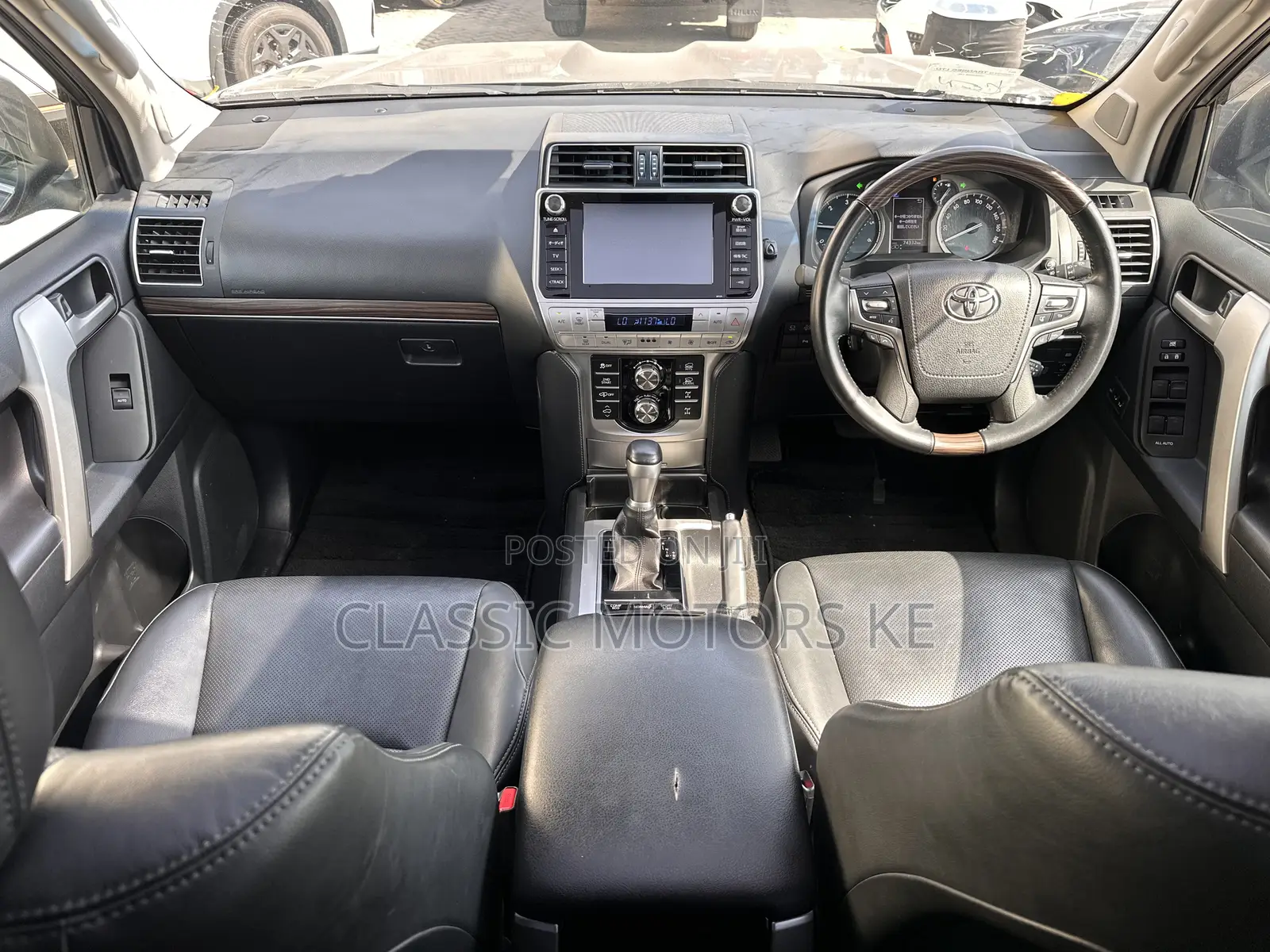 Toyota Land Cruiser Prado 2.8 2020 Gray