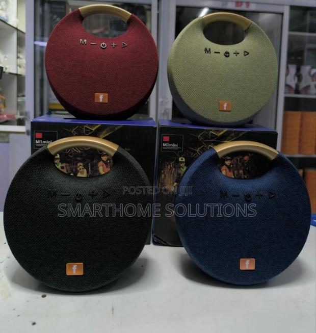 M1 Mini Bluetooth Speaker - main view