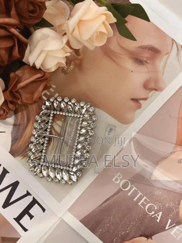 Gold Silver Clear Ladies Belts - thumbnail 3